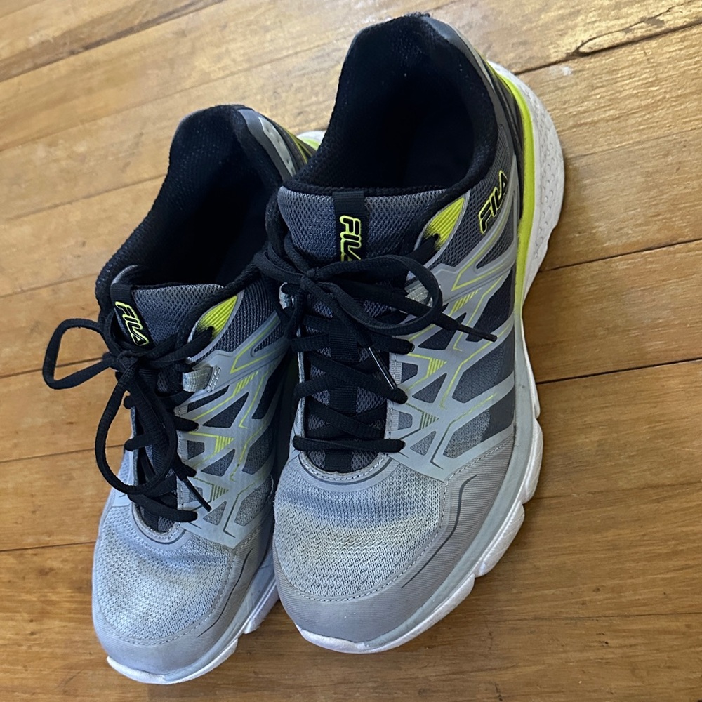Fila Men's Athletic Shoes in Gray and Neon Yellow